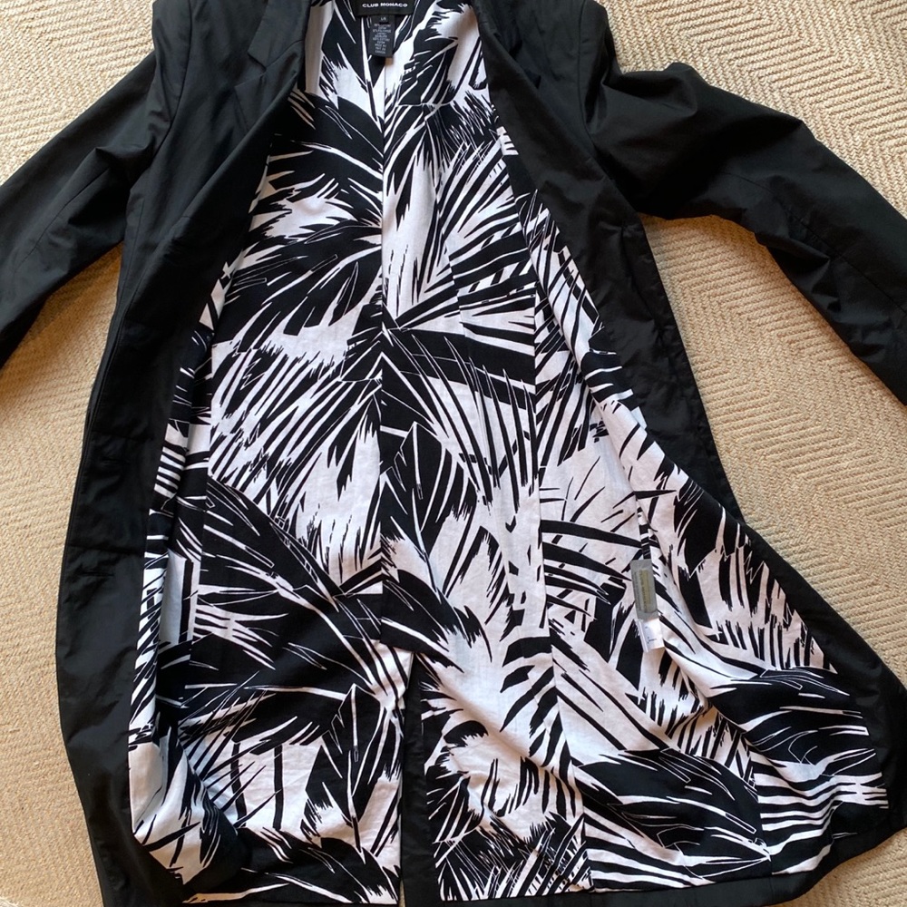 Coat - Picture 3 of 4